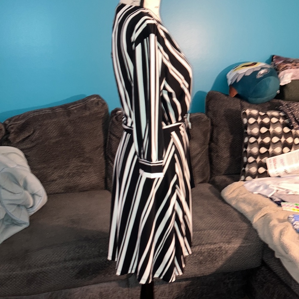 NWT H&M Striped Wrap Dress, Small - Picture 3 of 7